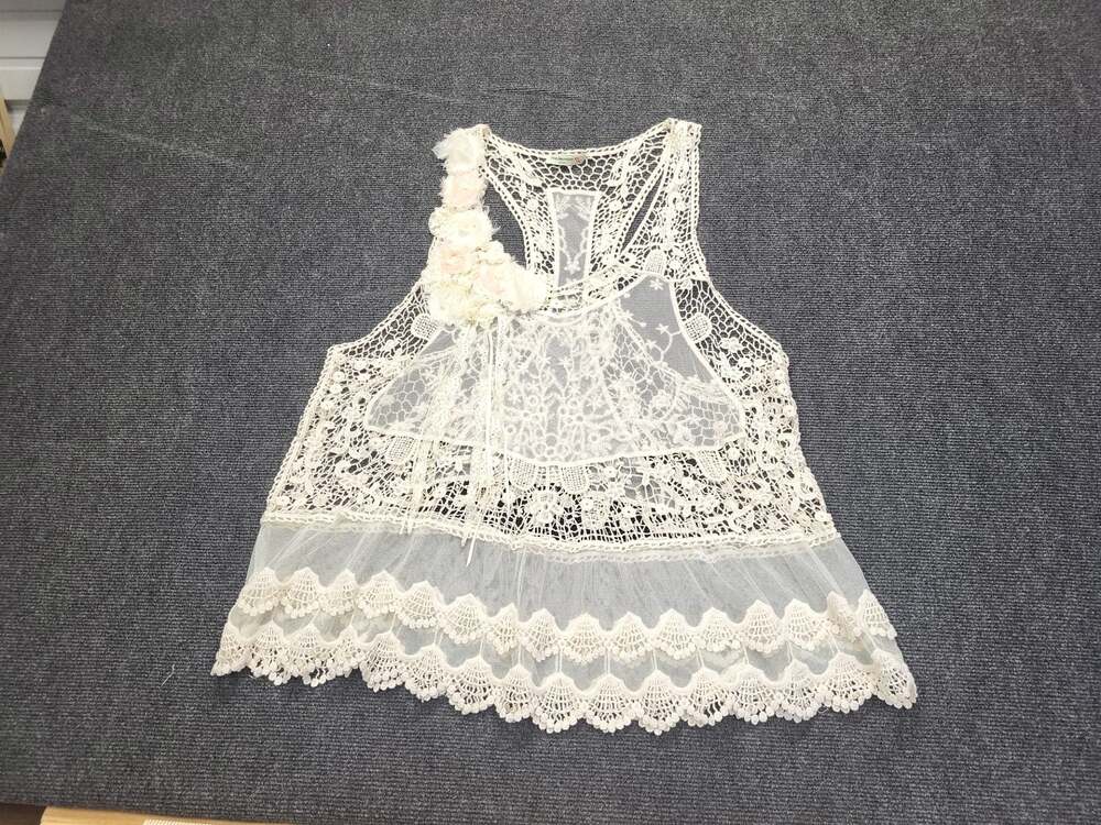 Boho Vivid Importers of NY Cream Lace Floral Applique Racerback Tank Top